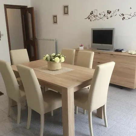 With One Bedroom In Melendugno, With Terrace - 7 Km From The * Melendugno